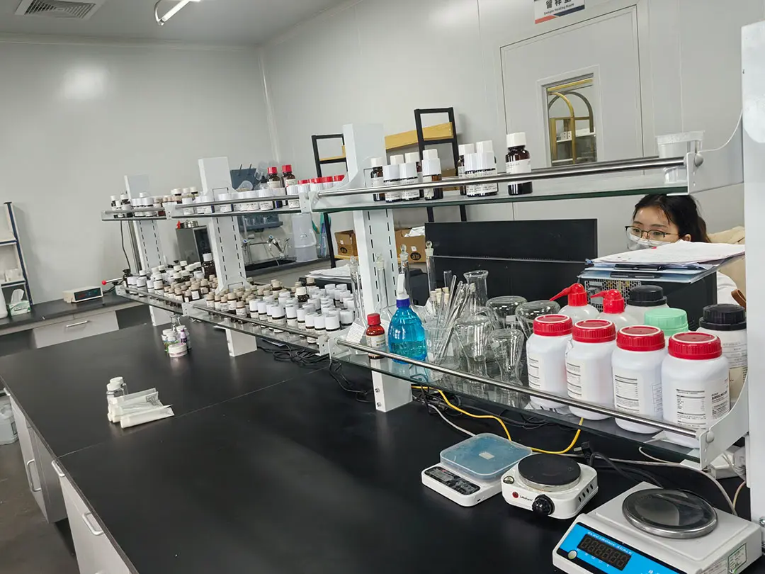 Laboratorio de investigación y desarrollo y formulación biomimética dedicado al desarrollo de cuidado bucal personalizado de Categoría 10